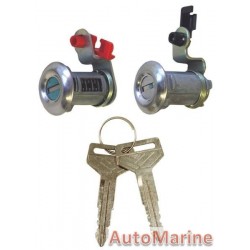 1 Tonner Door Lock Set (85-99)